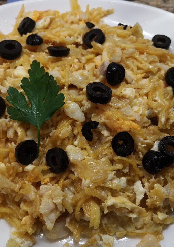 Una foto de Bacalao Dorado o Bacalhau à Brás