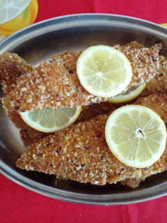 Una foto de Bifes de merluza a la milanesa