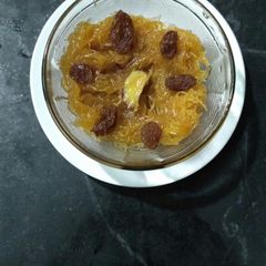 A picture of Delicious Sewain.