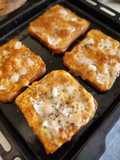 Bread pizza