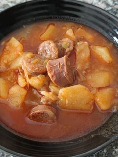 Una foto de Patatas con chorizo (a la riojana)