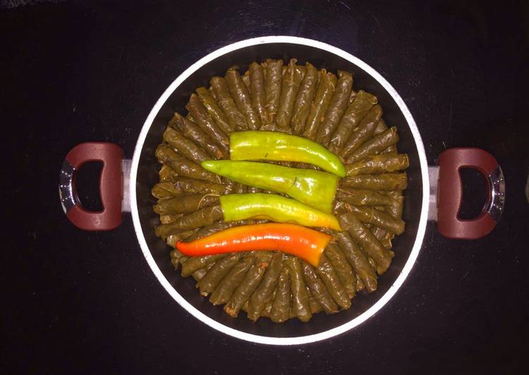 ورق العنب بالطريقه المصرية 😋😋😋