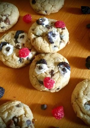Une photo de Les cookies au chocolat, café 😜👍😋