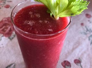 Una foto de Jugo detox !!!de remolacha, manzana y apio