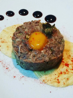 Una foto de Steak tartar