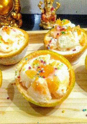 A picture of Orange duew.