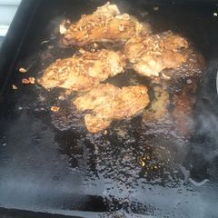 A picture of Honey pecan chicken breast.