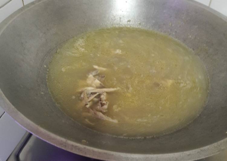 Panduan Menyiapkan Sop ayam pak min abal2 😆 Lezat Sekali
