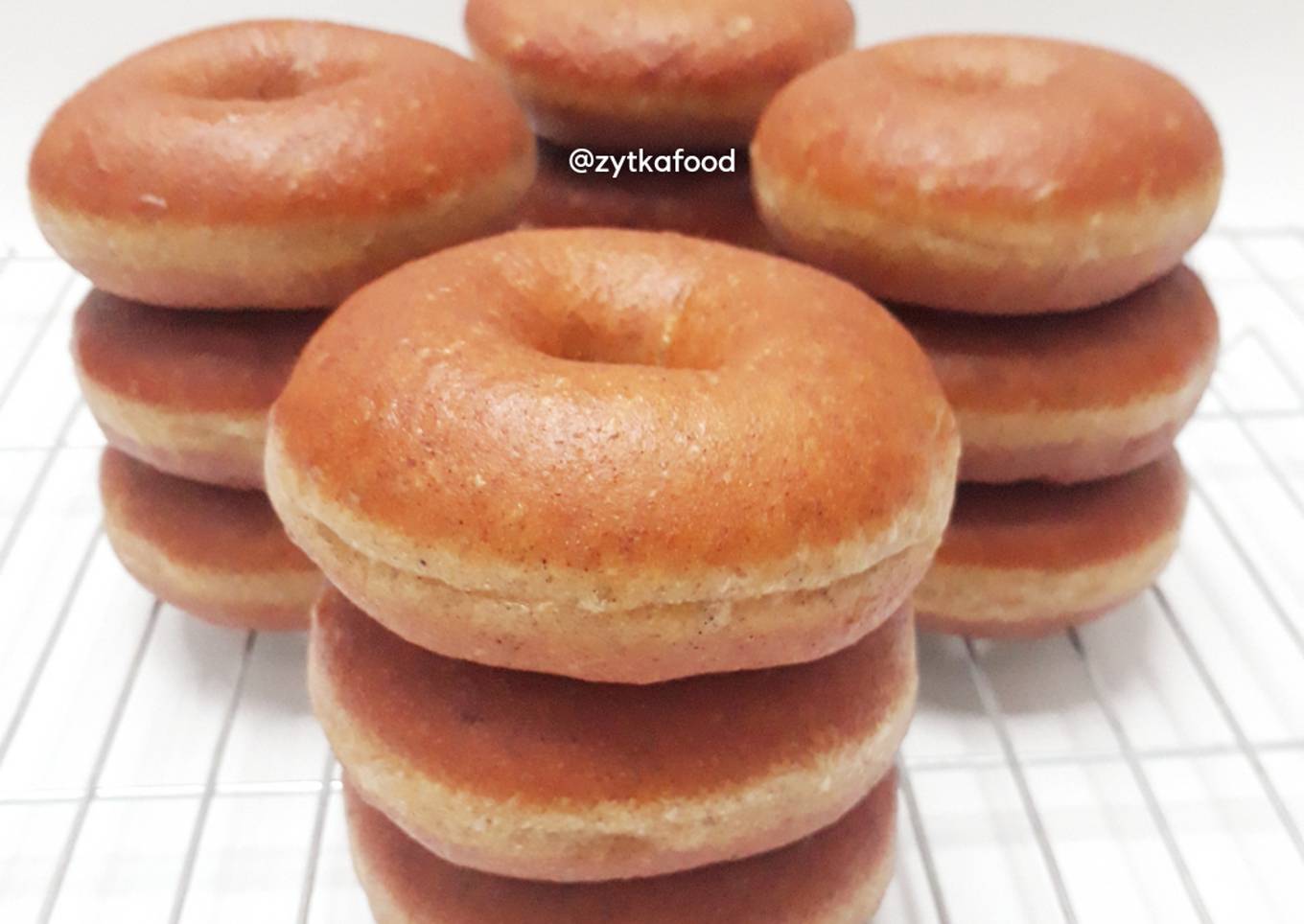 Donat White Ring Kopi