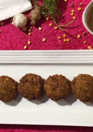 A picture of Sprouted Dal Vada.