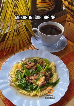 Gambar 1:6:26 - Sup Daging + Makaroni