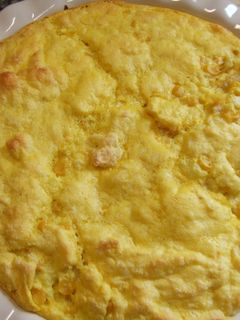 Una foto de Pastel de pollo y maíz tipo chileno