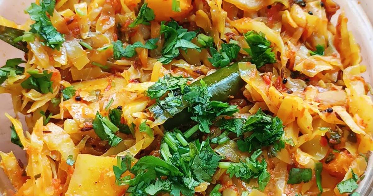 Cabbage and Potato Subji Recipe by Sangita Vyas Cookpad