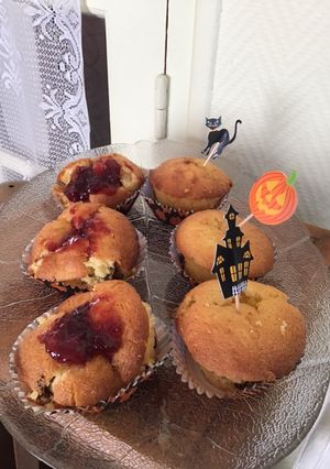 Une photo de Petits gâteaux Halloween aux raisins et confiture maison
