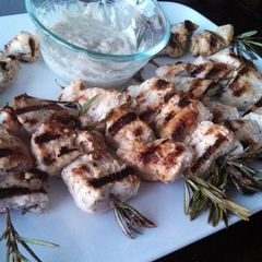 A picture of Rosemary Lemon Chicken Skewers.