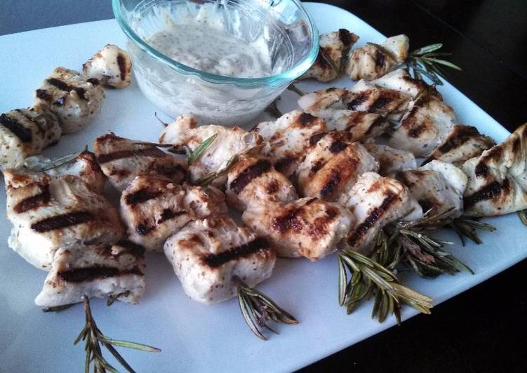 How to Prepare Favorite Rosemary Lemon Chicken Skewers