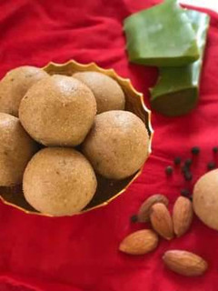 एलोवेरा लड्डू रेसिपी मुख्य फोटो