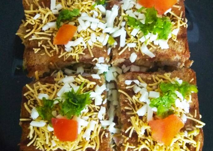 Steps to Make Ultimate Sprout &amp; Veggie Chaat Club Sandwich