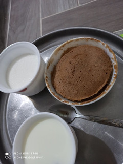 صورة لوصفة كيكة في المايكروف بدون بيض