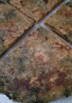 बथुआ का पराठा (bathua ka paratha recipe in Hindi) रेसिपी मुख्य फोटो