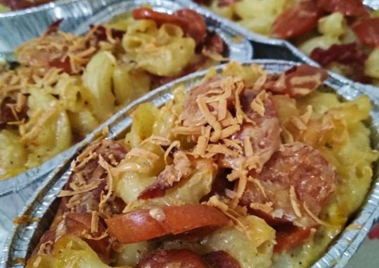 Makaroni panggang keju