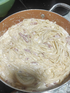 Una foto de Espaguetis carbonara