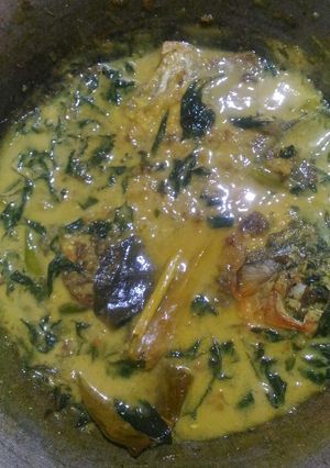 Foto resep Ikan Bawal Kemangi Bumbu Kuning