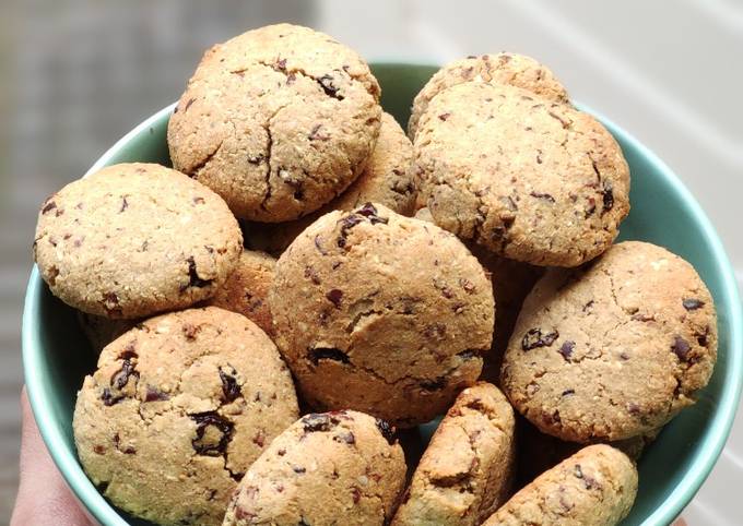 Steps to Make Ultimate Almond chip cookies (glutenfree/vegetarian)