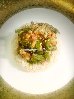 Foto resep Vegan menu probiotik genjer tempe semangit oseng pedes