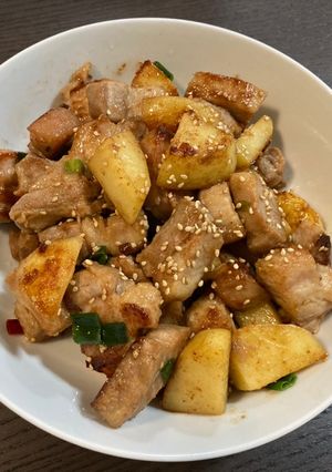 惹味五花腩炒薯仔 的食譜成品照片