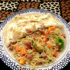 A picture of Noodles and Omelette.