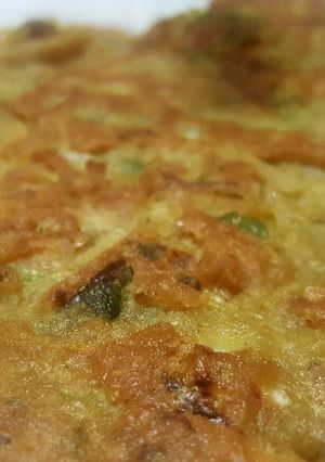 A picture of Besan cheela.