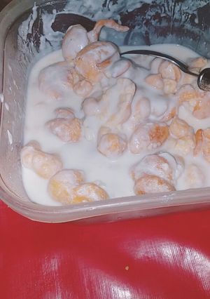 A picture of Methi Dahi phulki.