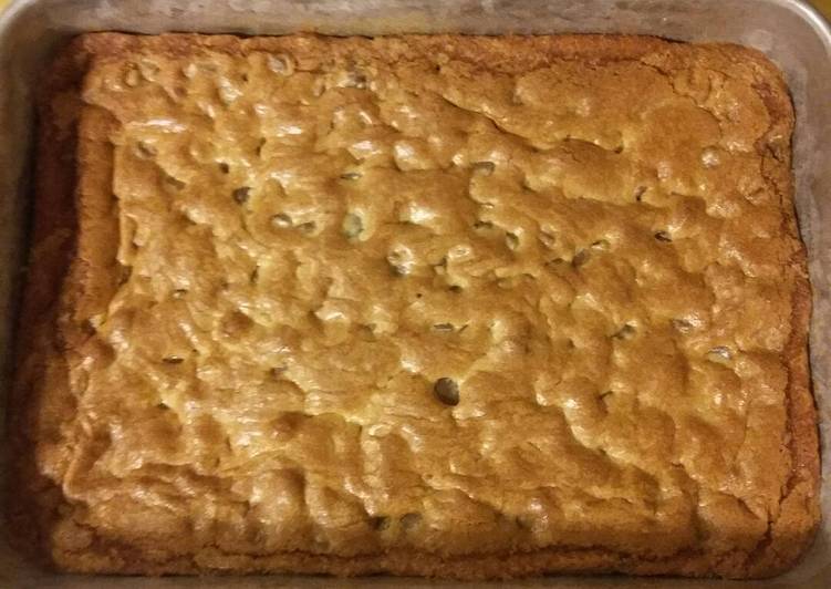 Recipe of Perfect Double Chocolate Chip Cookie Bars