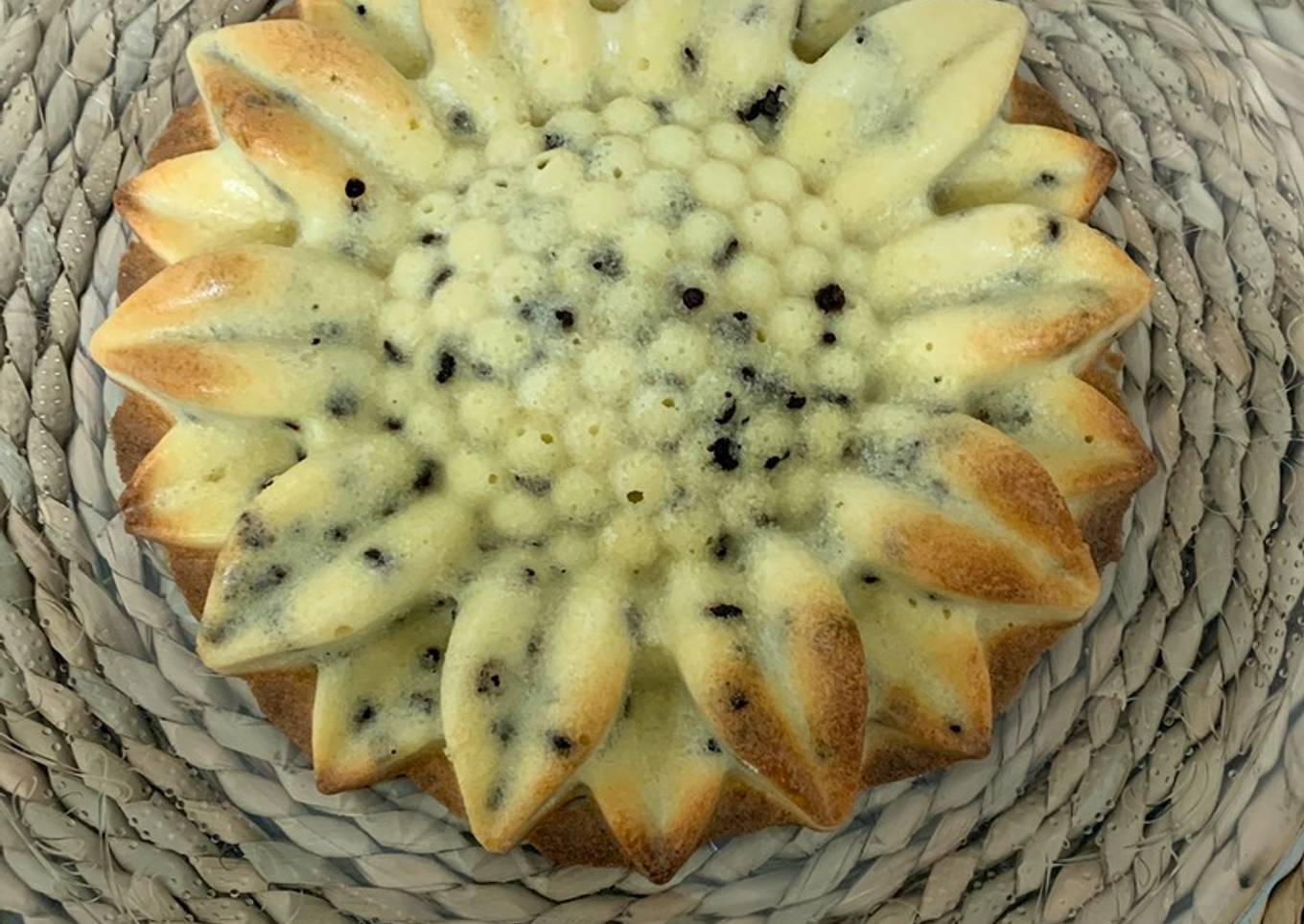 MOELLEUX À LA NOIX DE COCO 🥥 ET PÉPITES DE CHOCOLAT