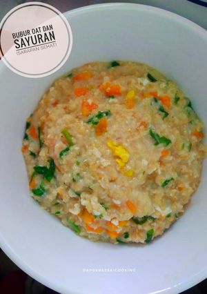 Foto resep Bubur Oat dan Sayuran (Sarapan Sehat)