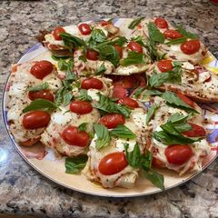 A picture of Swift River French Bread Pizzas.