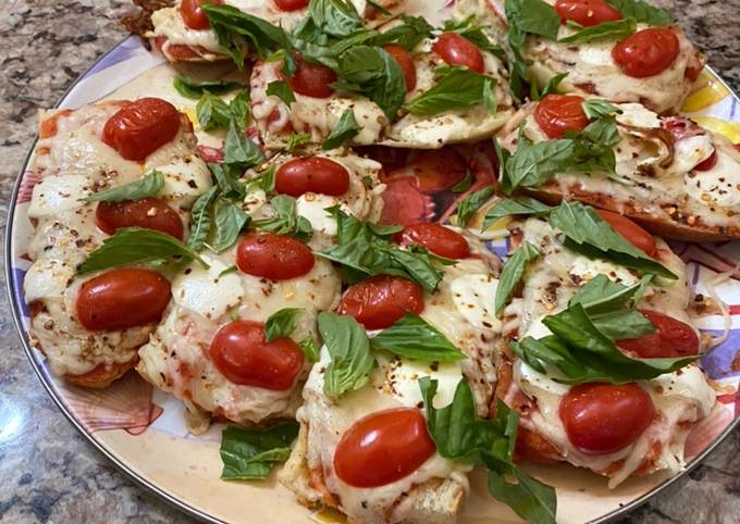 Step-by-Step Guide to Prepare Ultimate Swift River French Bread Pizzas