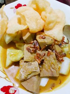 Foto resep Lontong Sayur Gulai Nangka ala Mamaku