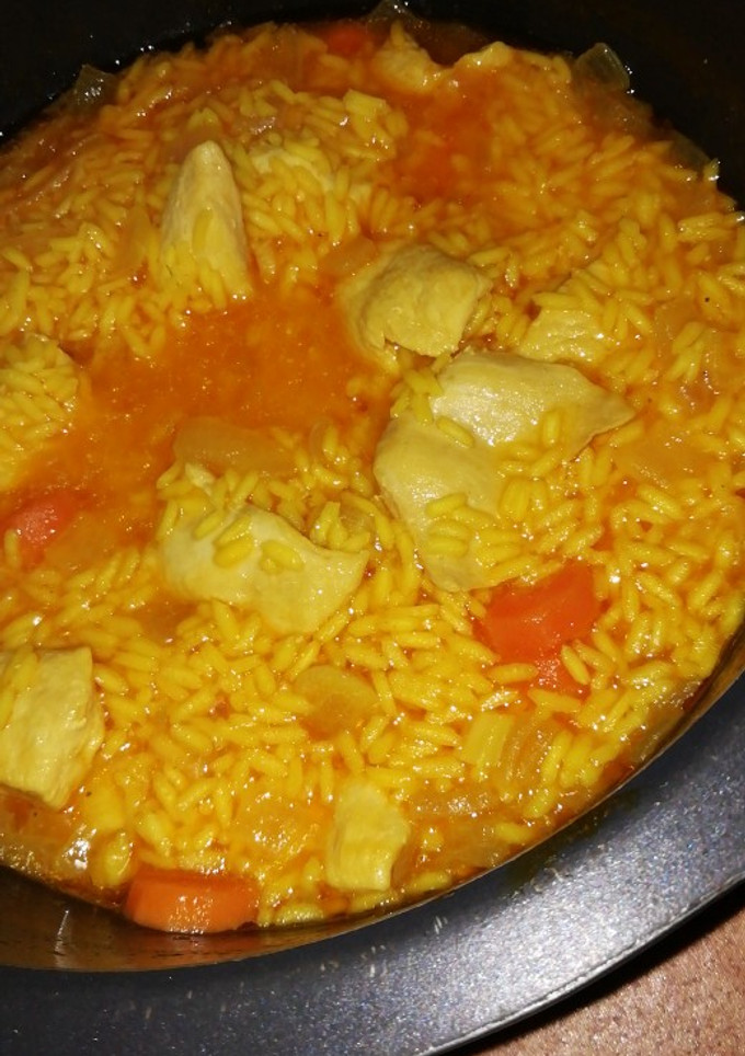 Una foto de Arroz con pollo