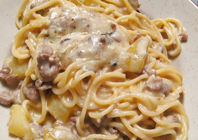 makanan Spaghetti Krim Susu Ultra yang mengenyangkan