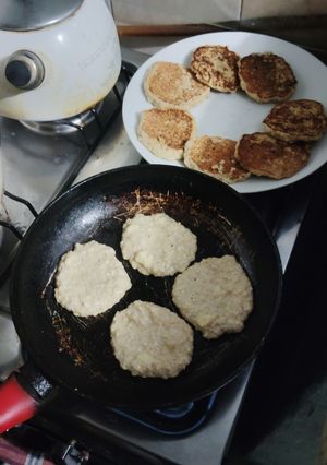 Una foto de Panqueques de banana y avena o manzana y avena