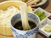 A picture of udon soup