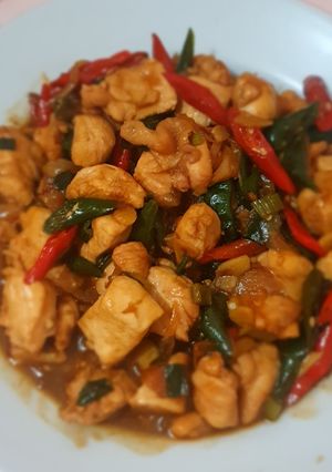 Foto resep Ayam Saus Pedas