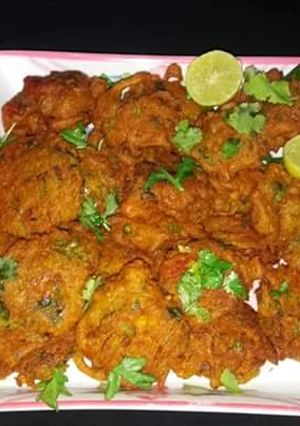 A picture of Besan ke pakorry!!.