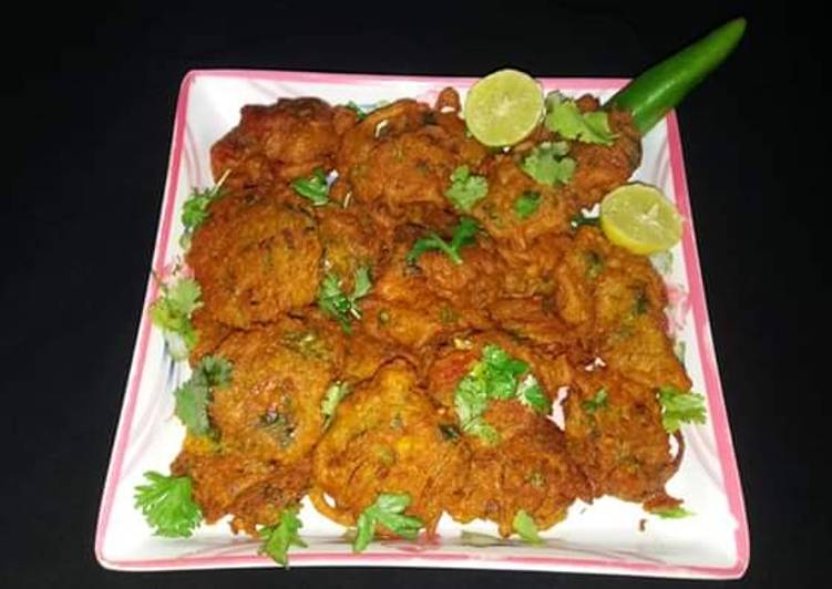 Easiest Way to Make Ultimate Besan ke pakorry!!