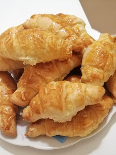 Vajas- sajtos kifli 🥐 recept fotója