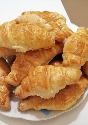 Vajas- sajtos kifli 🥐 recept fotója