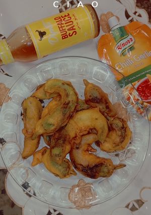A picture of Hari mirch k pakoray.