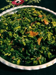 सरसों भाजी (Sarson Bhaji recipe in Hindi) रेसिपी मुख्य फोटो